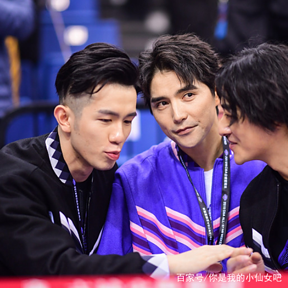 都灵赛后队长鼓劲，志在全明星赛名次提升，赛场秩序良好，资深球员宣示担当的简单介绍