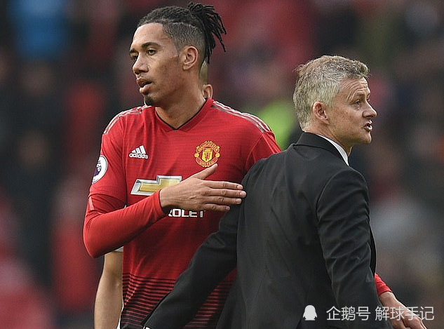 今晚欧超杯传出新动向，莱比锡完成体检，管理层表态：更衣室稳定，球队文化再被提及的简单介绍