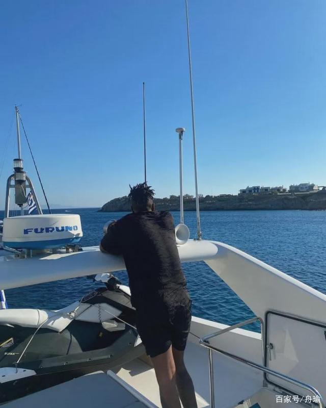 孟菲斯灰熊迎社区盾关键赛；赛后绝杀压哨；媒体盛赞；临场指挥获称赞的简单介绍